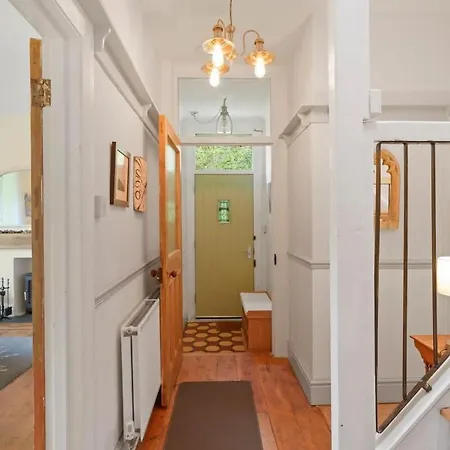 Vakantiehuis Cosy On The Waterfront Private Parking Looe