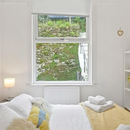 Vakantiehuis Cosy On The Waterfront Private Parking Looe